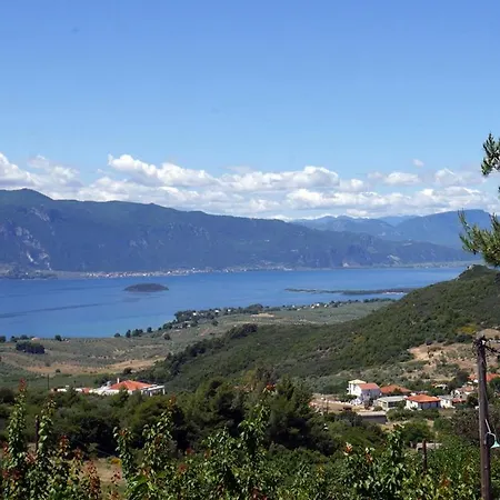 Holiday home Luxurius Vila Lichada